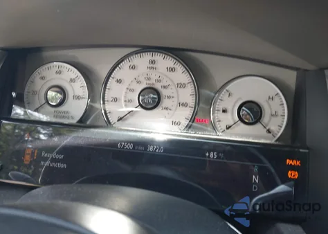 2011 Rolls-Royce Ghost z USA, uszkodzony, nr VIN SCA664S56BUX50191